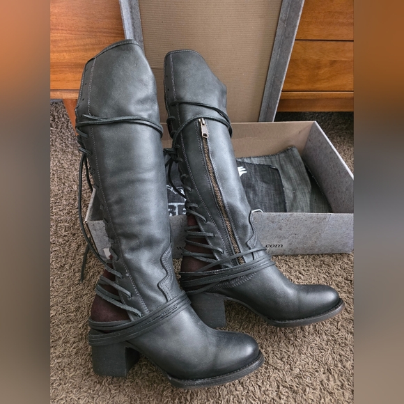 Freebird by Steven Shoes - Freebird Coal Black NWT